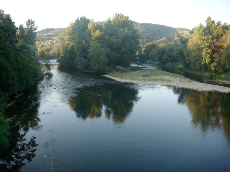 El rio que pasa por Visoko